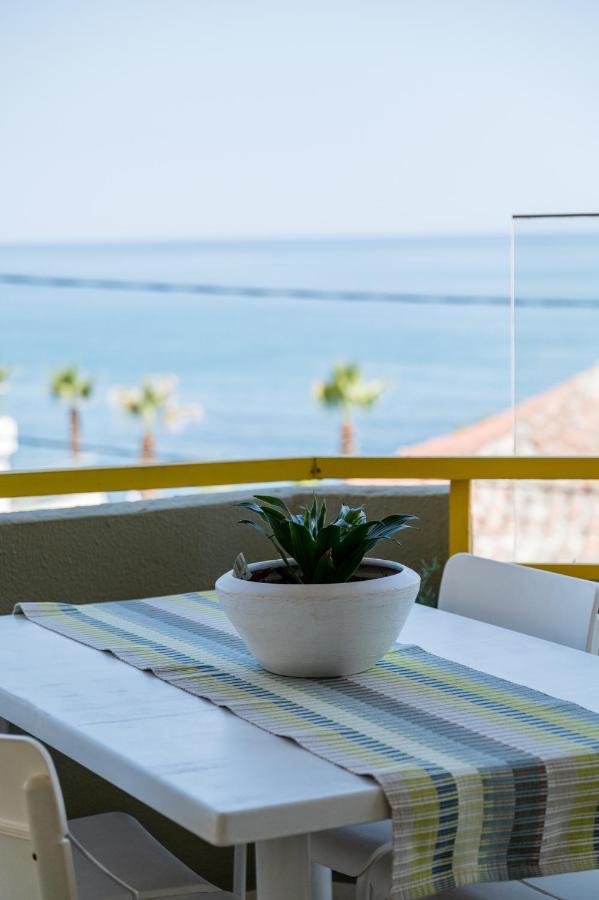 Eftihia Apartments By The Sea Rethymno  Luaran gambar